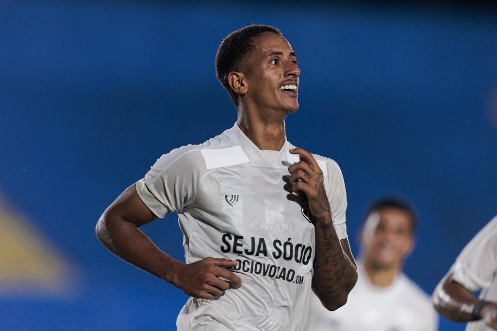 Destaque na Copa SP, Adriano Bispo marcou o primeiro gol da classificação do Ceará à terceira fase