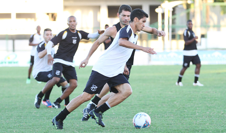 Pensando na terceira rodada da Série B, Ceará encerrou preparação