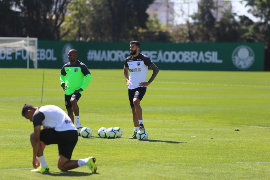 Ceará encerra preparação para jogo diante do São Paulo 
