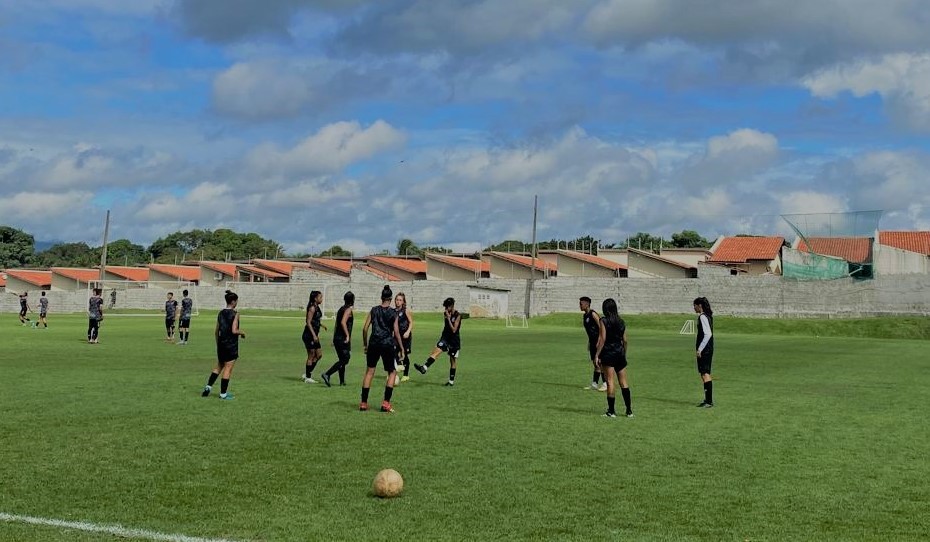 Fut. Feminino: Meninas do Vozão finalizam a semana com jogo-treino