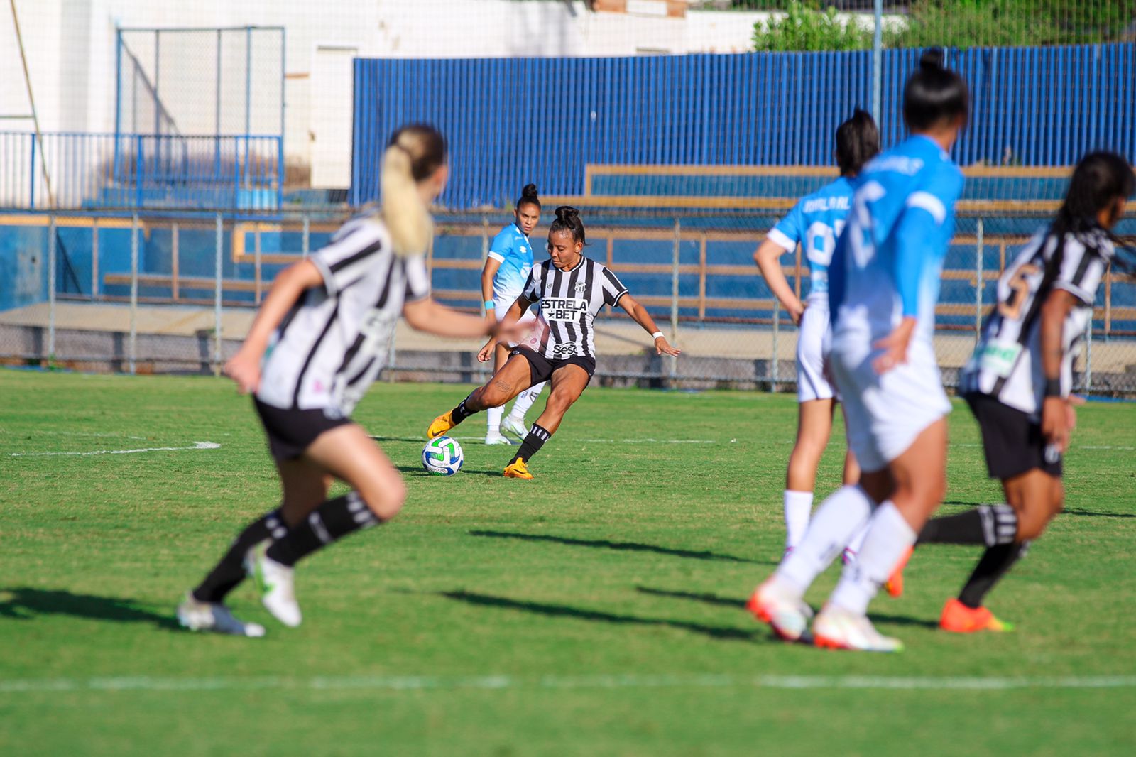 Fut. Feminino:  De virada, Ceará é superado pelo Real Brasília por 2x1