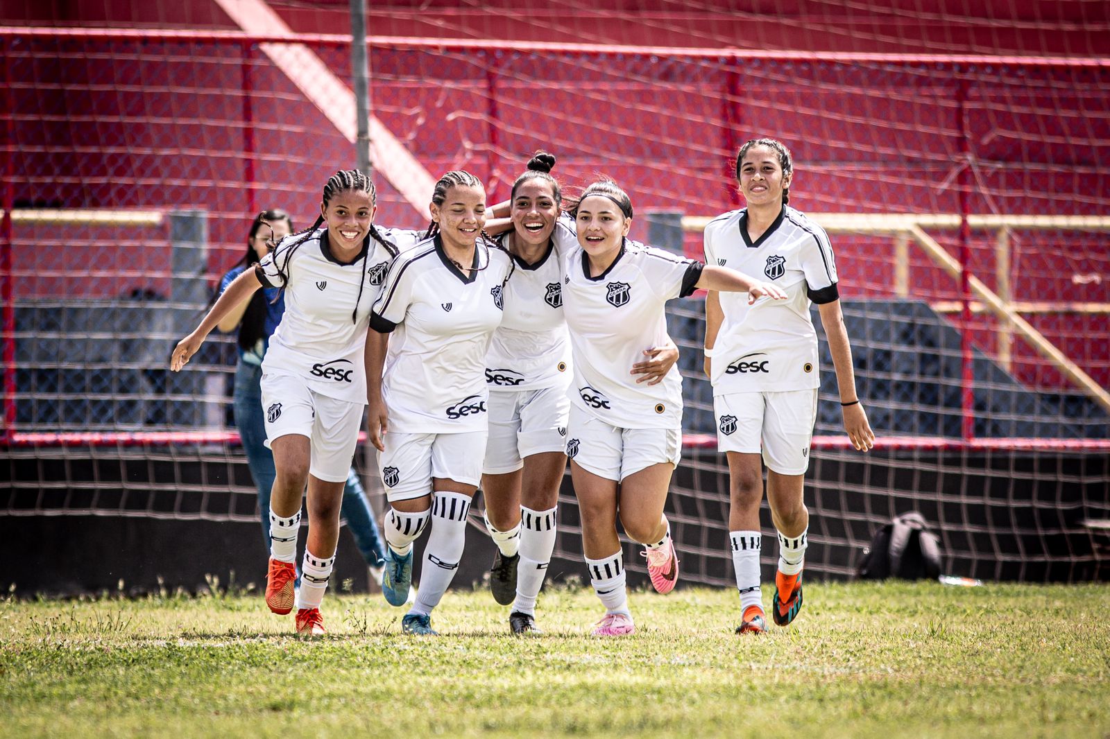 Fut. Feminino Sub-17: Clássico-Rainha termina empatado e Ceará garante vaga nas semifinais do Estadual