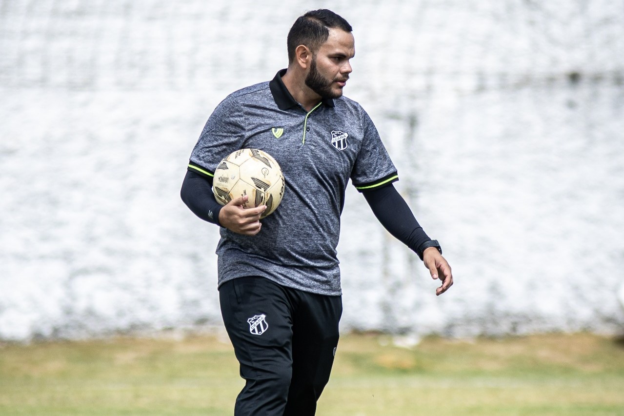 Fut. Feminino: Preparador físico do Ceará, Jaime Nunes detalha primeira semana de atividades