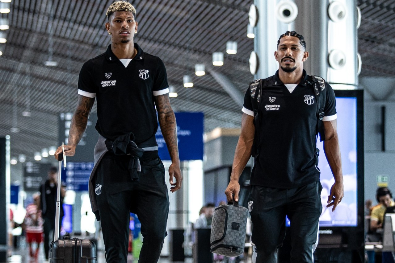 Em voo fretado, Ceará embarca para Caxias do Sul para enfrentar Juventude