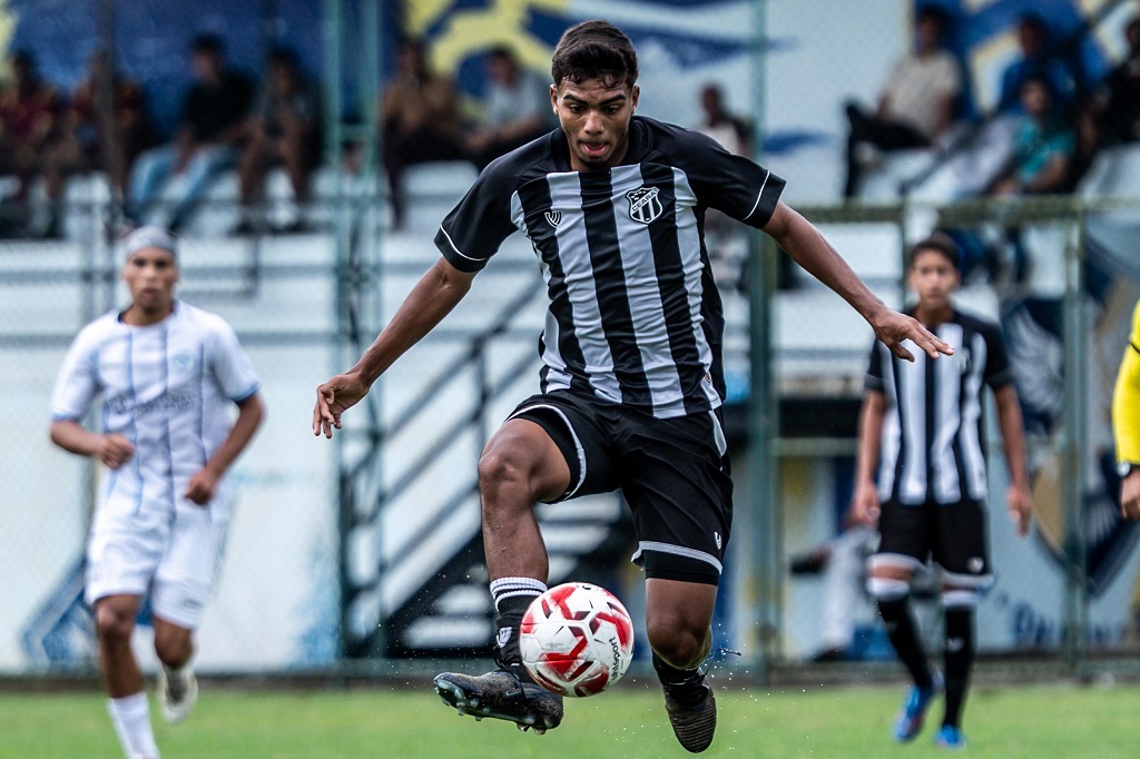 Sub-17: Ceará vence Porto por 3 a 0 e se classifica à 2ª fase da Copa Nordestinho