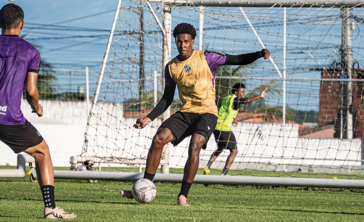 Sub-20: Na Cidade Vozão, Ceará encerra preparação para enfrentar o Inter pelo acesso à elite do Brasileiro