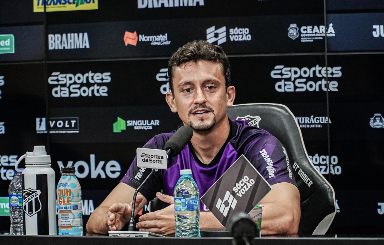 Sanchez projeta duelo difícil contra o Juventude e diz: "Vamos precisar disputar muito"