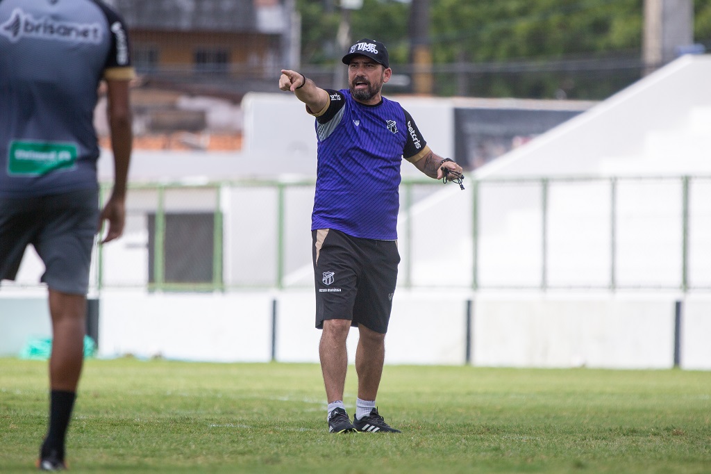 Em Porangabuçu, Gustavo Morínigo comanda segundo dia de treinamento coletivo consecutivo
