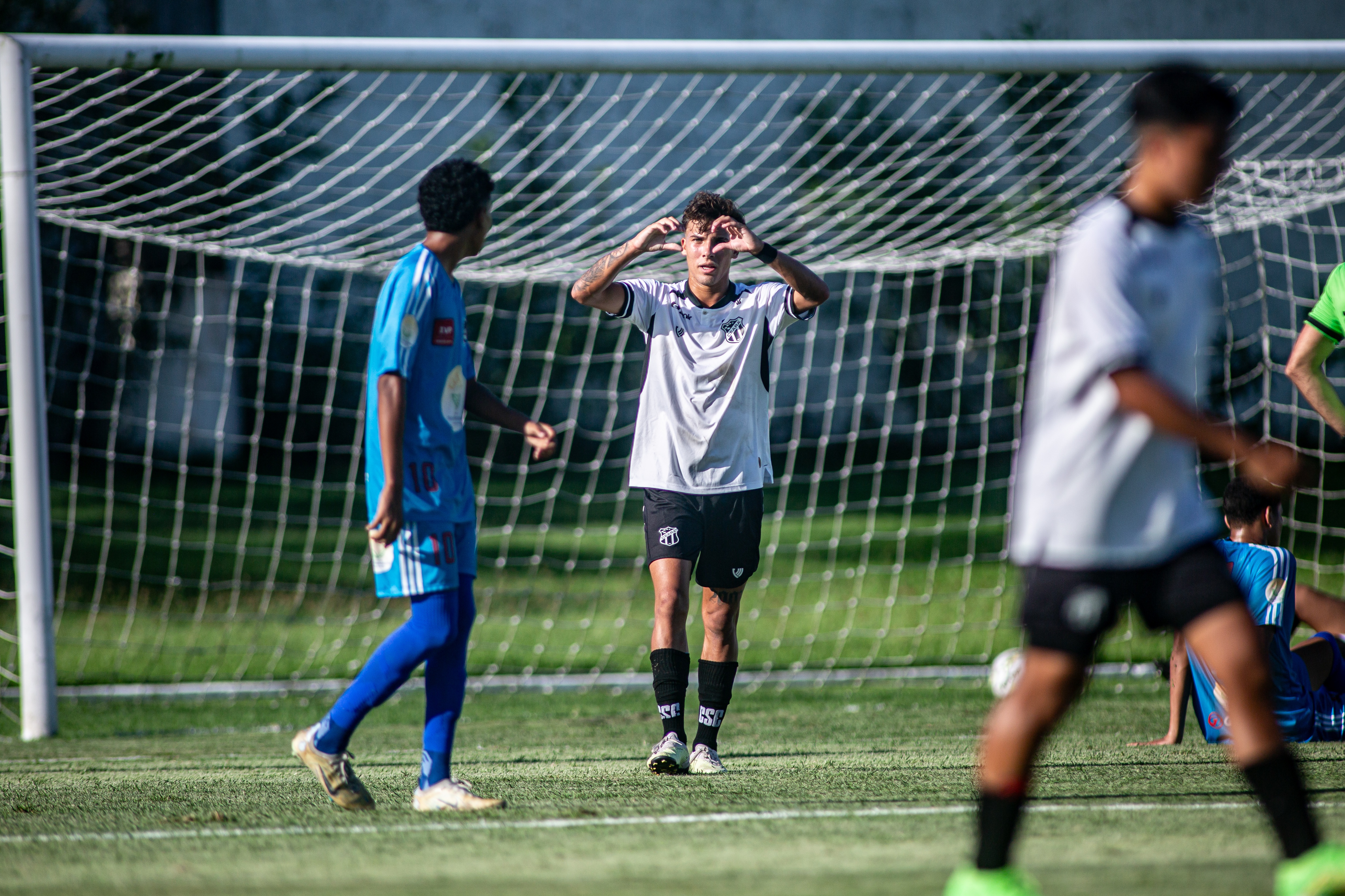 Sub-17: Em tarde inspirada, Ceará aplica 14 a 0 no São Gerardo e segue invicto no Campeonato Cearense