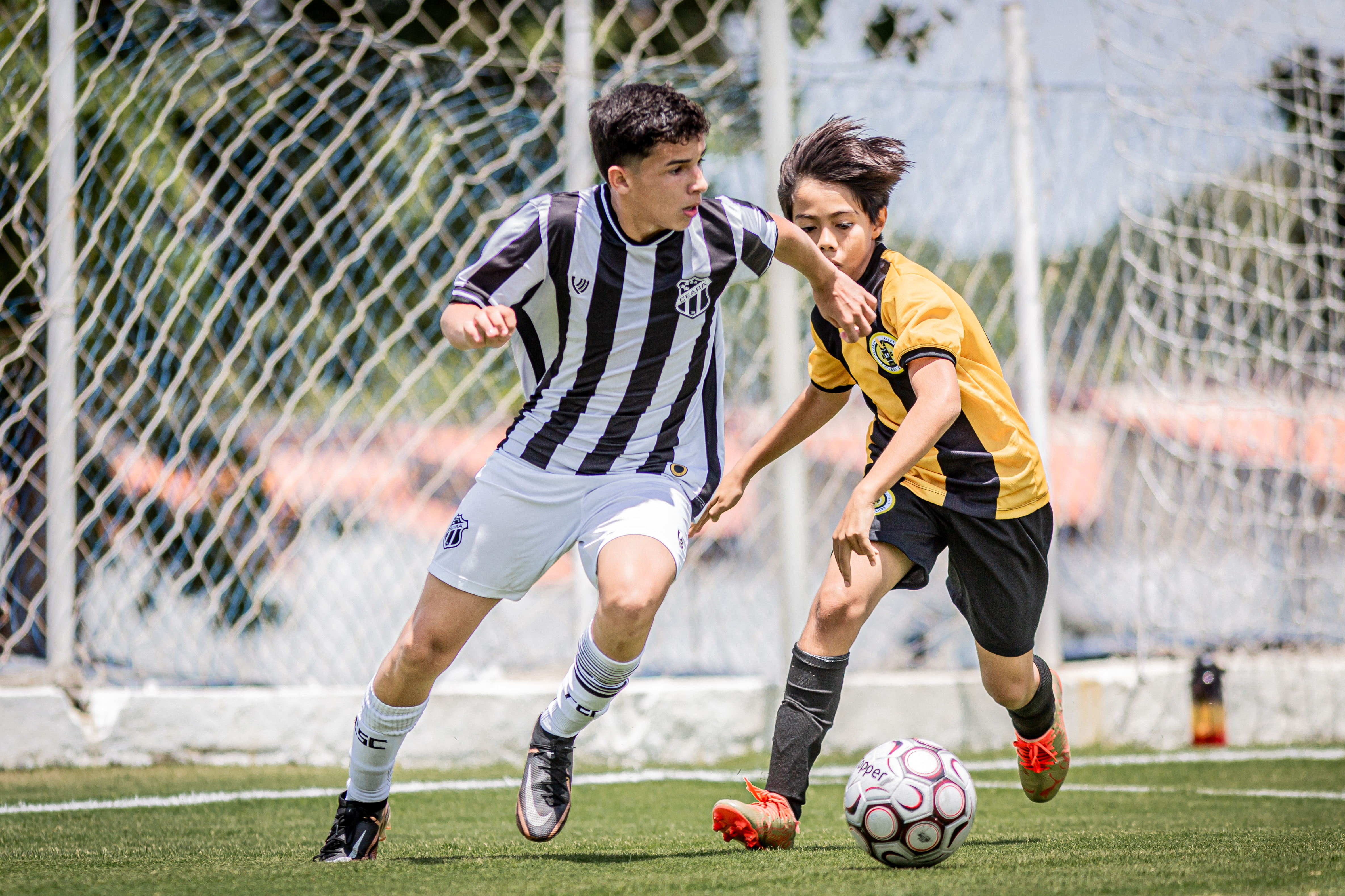 Duas partidas movimentarão as categorias de base do Vozão neste sábado