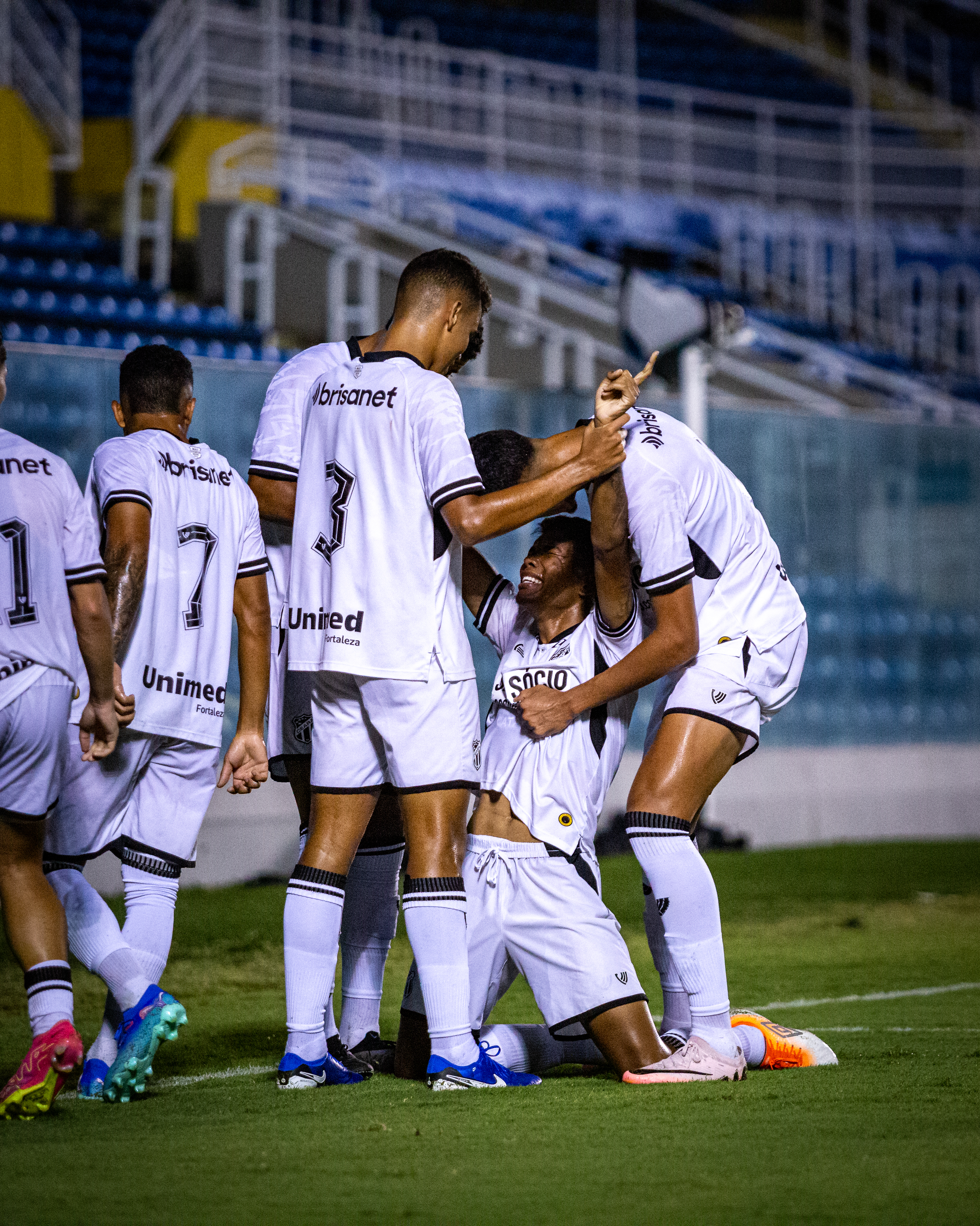 Sub-20: Com um a menos, Ceará bate o Macapá/AP por 5 a 1 e avança às semifinais da Copa do Brasil