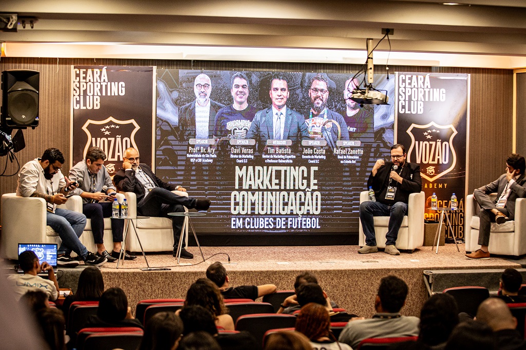 Congresso Vozão Academy: Políticas públicas do futebol, comunicação, marketing e SAF dominaram os primeiros painéis da tarde
