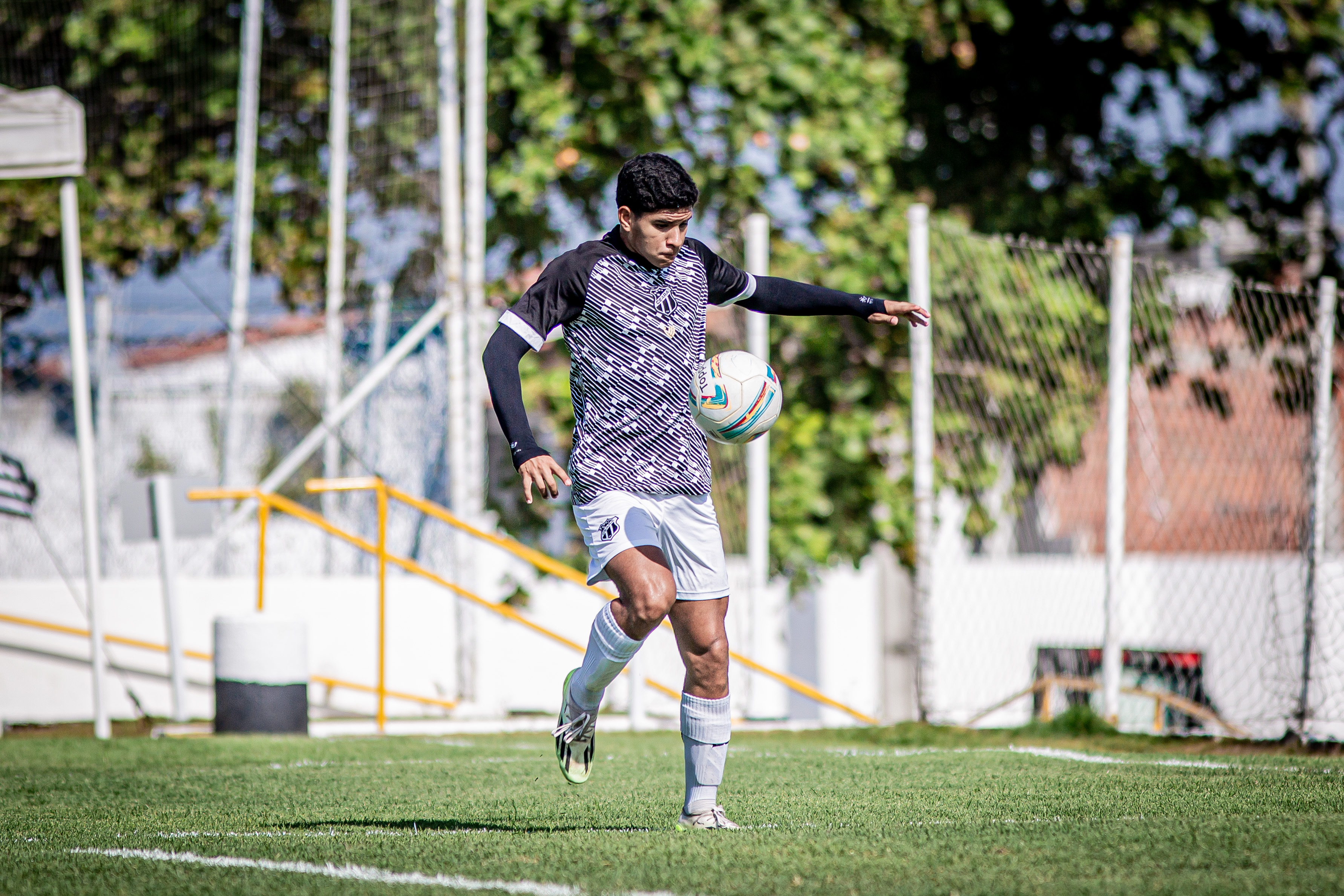 Sub-15: Saiba como acompanhar a transmissão do Clássico-Rei pelo Campeonato Cearense