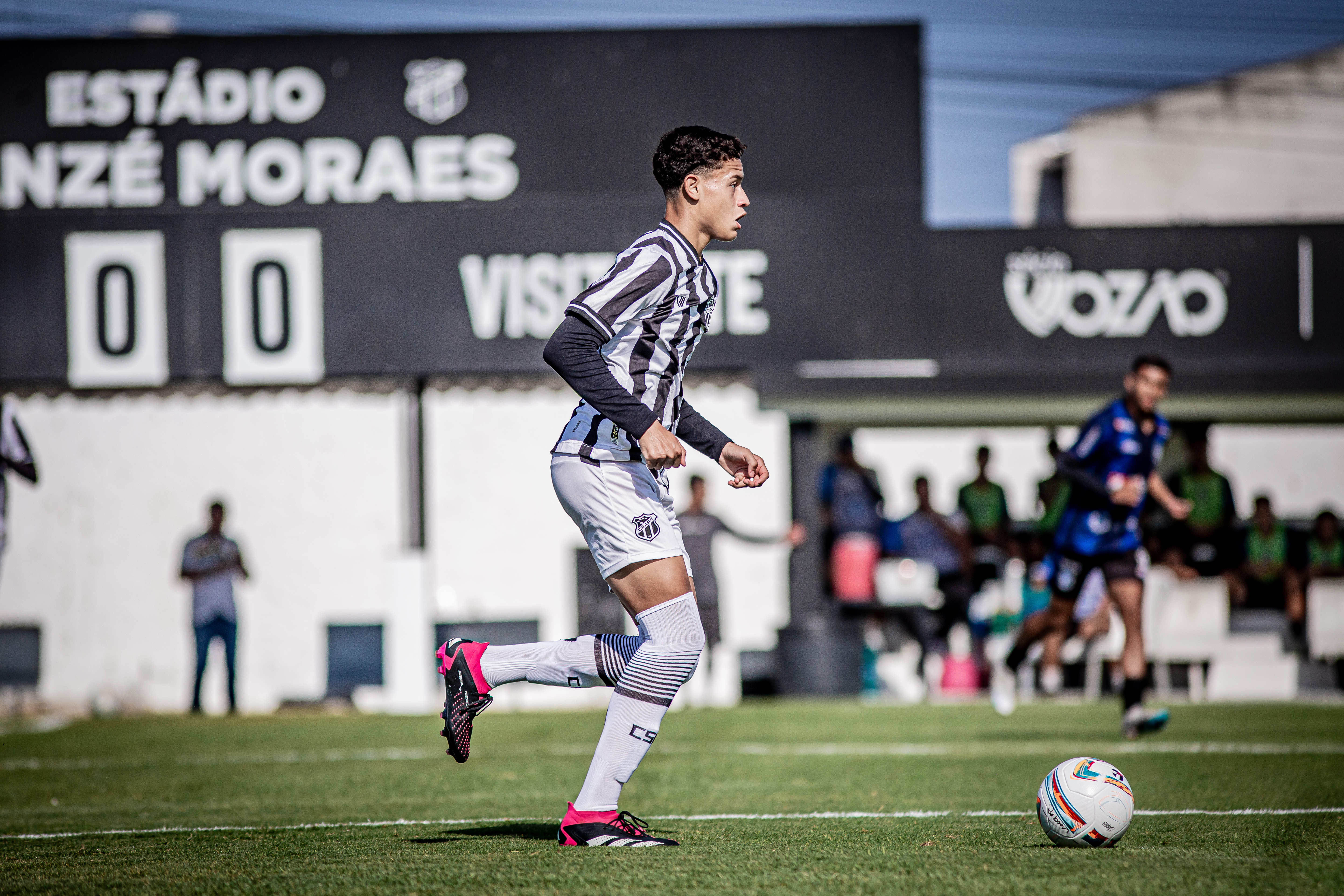 Sub-15: Líder do grupo A, Ceará recebe o Ferroviário em mais um jogo do Campeonato Cearense