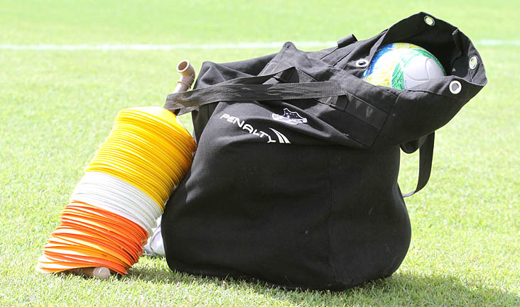 Com portões abertos ao torcedor, time do Vozão treina nesta tarde