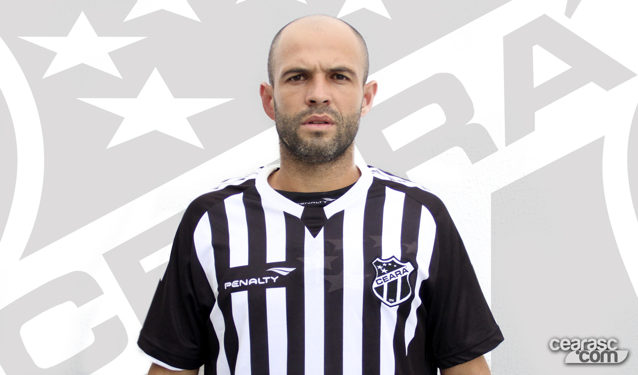 Ceará acerta a contratação do zagueiro Anderson Marques