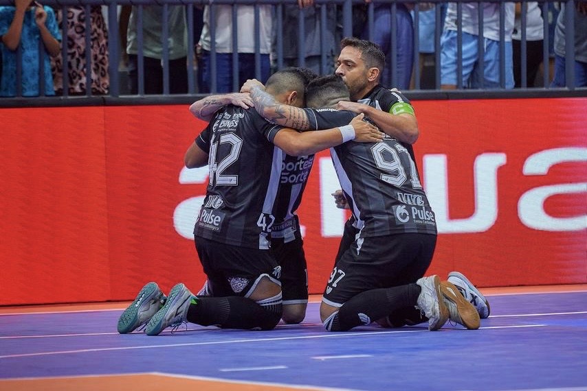 Futsal: Ceará vence no tempo normal, mas é superado pelo Traipu na prorrogação e se despede do Campeonato Brasileiro