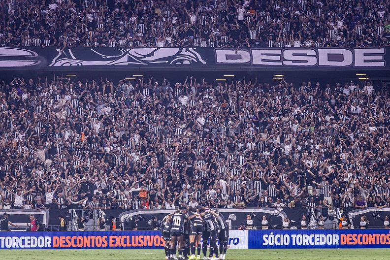 Sócio Vozão: Ceará abre check-ins para jogo contra o Internacional no Castelão