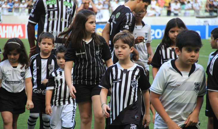 No Dia das Crianças, jovens alvinegros foram homenageados