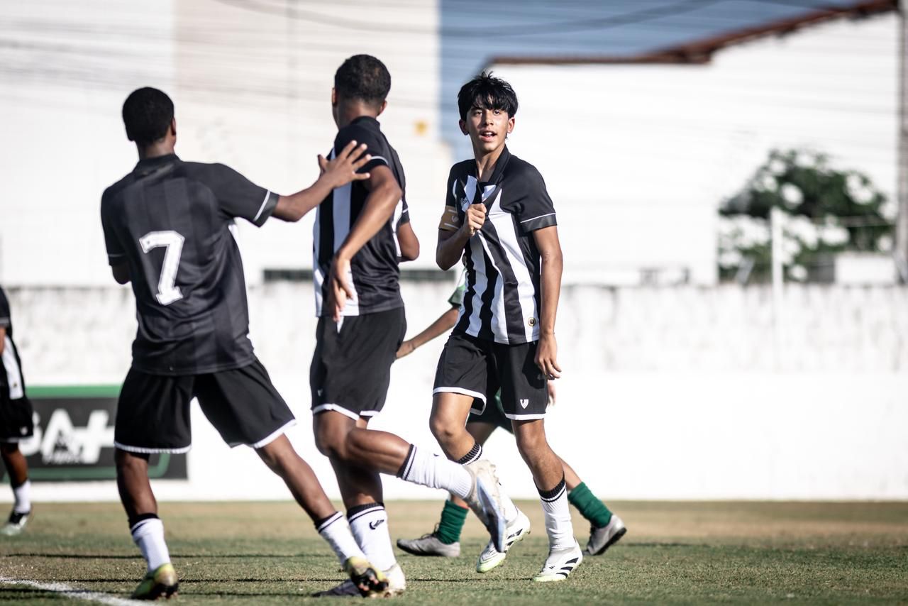 Sub-13: Ceará goleia o Atlético Cearense por 8 a 0 e avança à semifinal do Campeonato Cearense