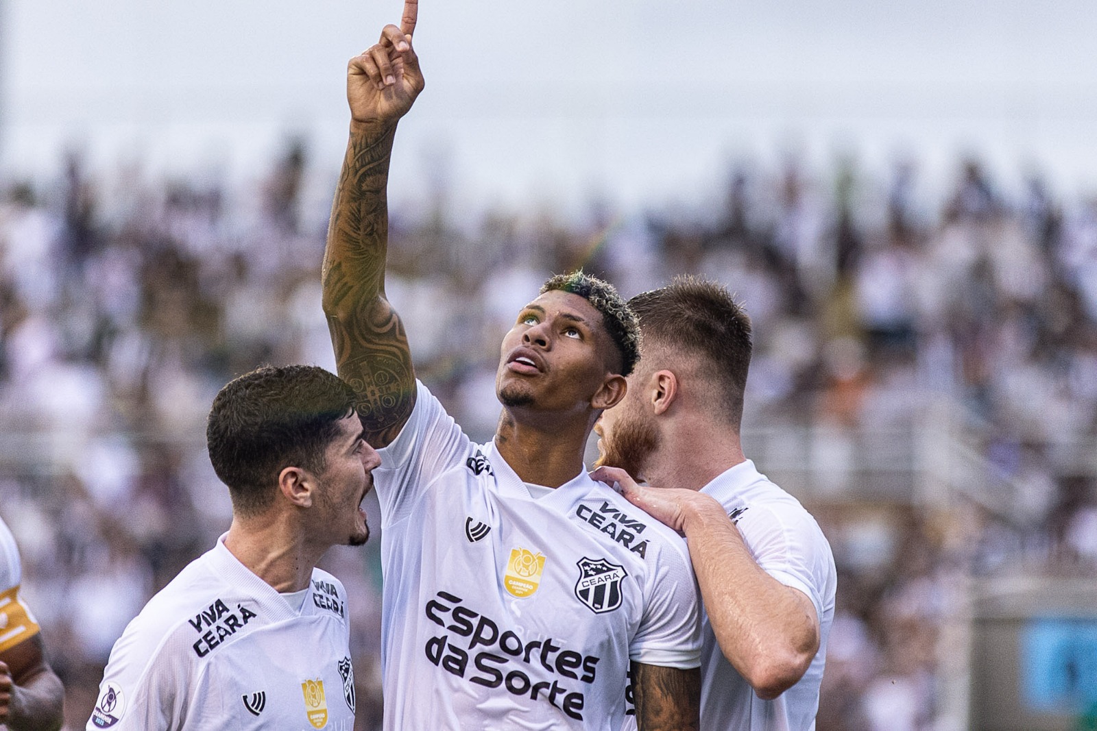 "Estou muito feliz", comemora Marcos Victor após marcar pela primeira vez como atleta profissional