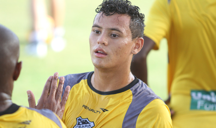 À disposição para ajudar, atacante Gabriel fala sobre ansiedade e motivação