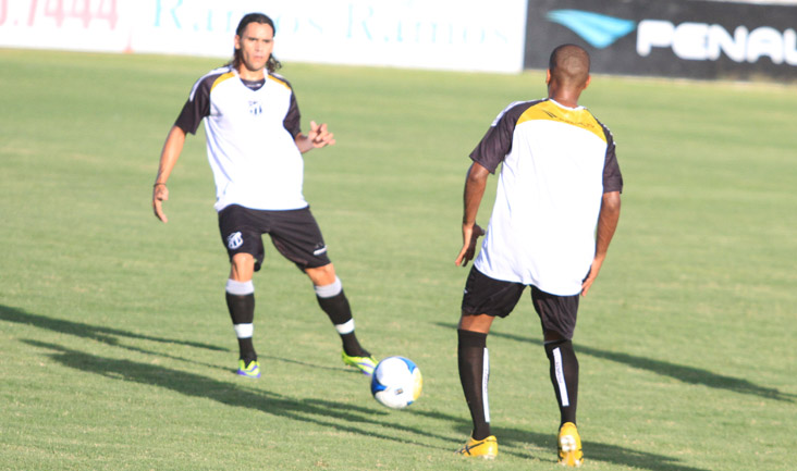 Liberados, Vicente e João Marcos voltam a trabalhar com o grupo