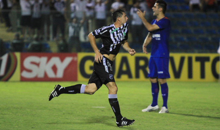 Mota volta a marcar e comemora: “A emoção é sempre diferente”