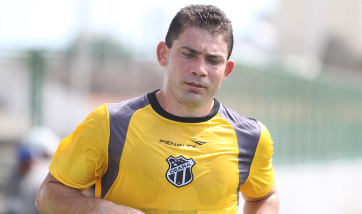 “O Ceará é a minha casa”, afirma atacante Mota