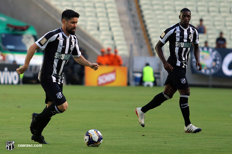 Em “clássico de detalhes”, torcida tem papel fundamental, afirma Ricardinho
