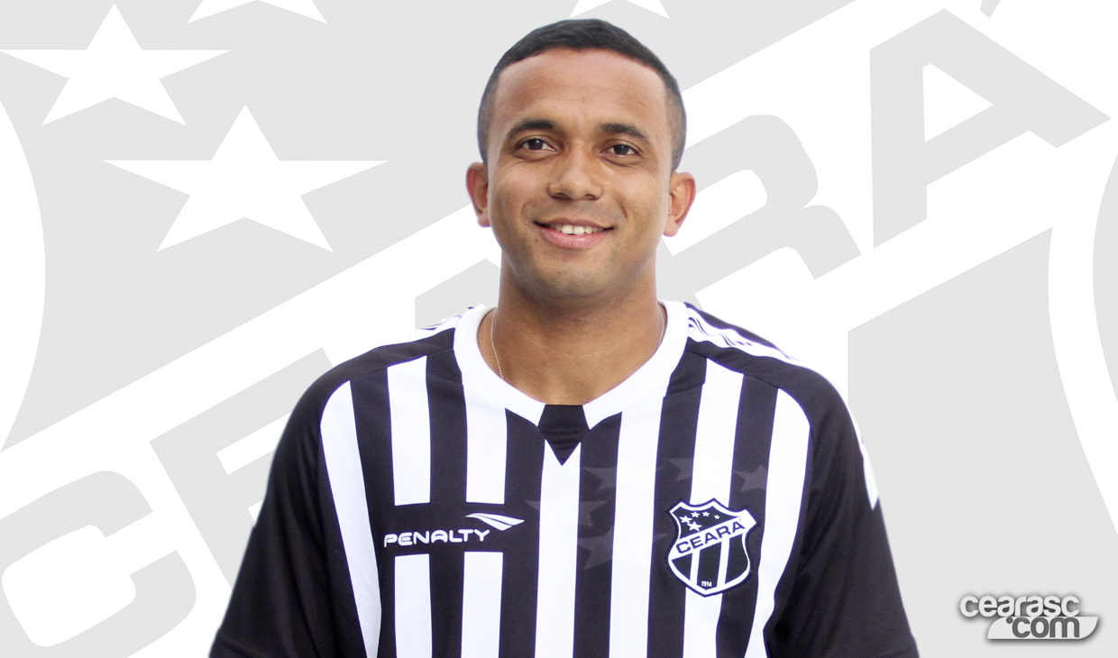 Meia Rogerinho é o novo reforço do Vozão