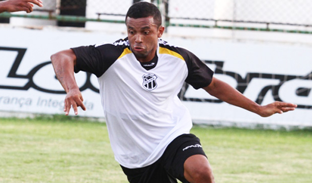 “O grupo é experiente e vai saber dar a volta por cima”, afirma Rogerinho