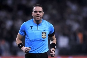 Catarinense Gustavo Ervino Bauermann apita Ceará x Operário pelo Campeonato Brasileiro