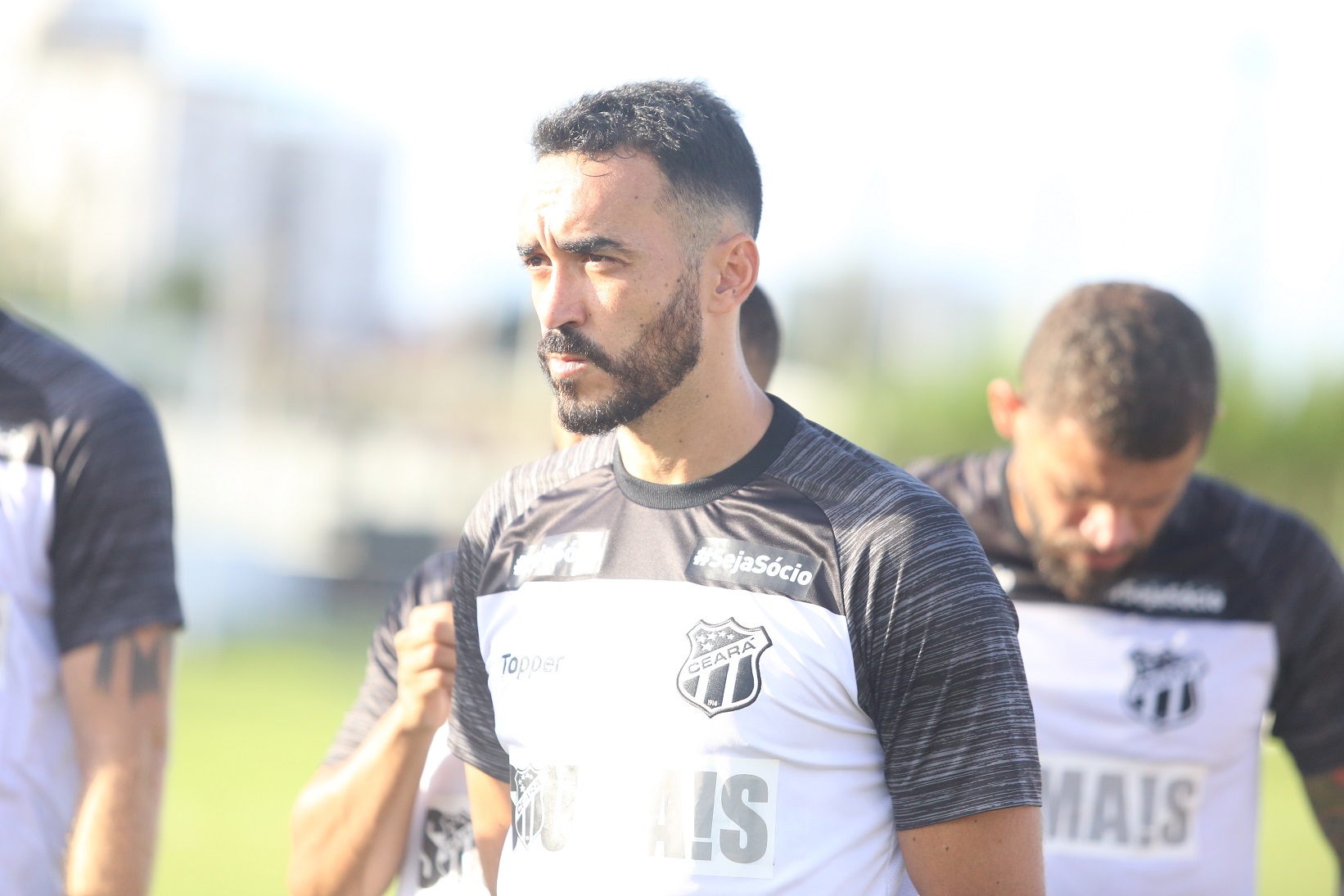 Capitão Tiago Alves ressalta união no elenco: "Todo mundo tem voz ativa dentro do grupo"