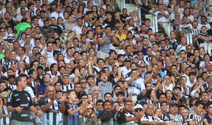 Continua a venda de ingressos para Ceará x Vitória