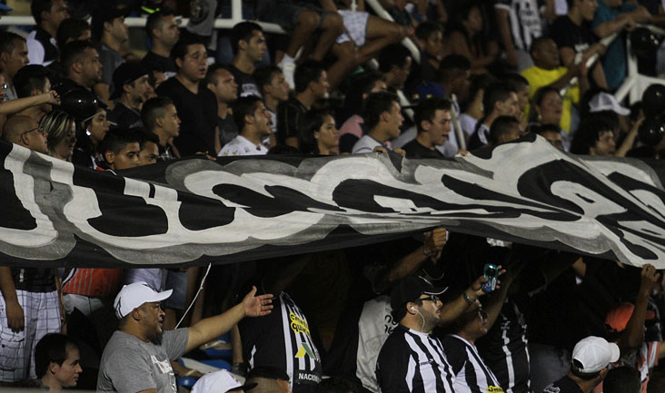 Continua a venda de ingressos para Ceará x Maranguape