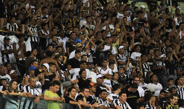 Continua a venda de ingressos para Ceará x Vitória