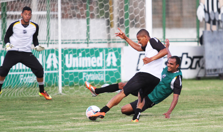 Tarde desta terça-feira foi de muito trabalho para o grupo
