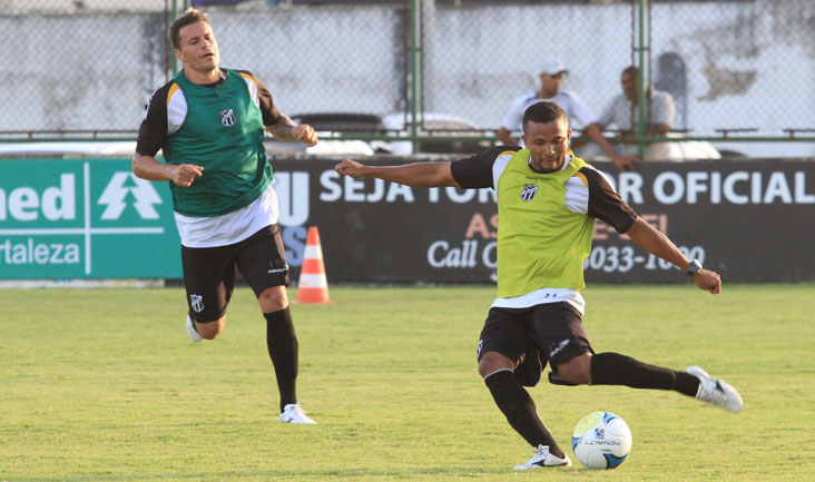 Grupo do Mais Querido trabalhou muito nesta terça-feira