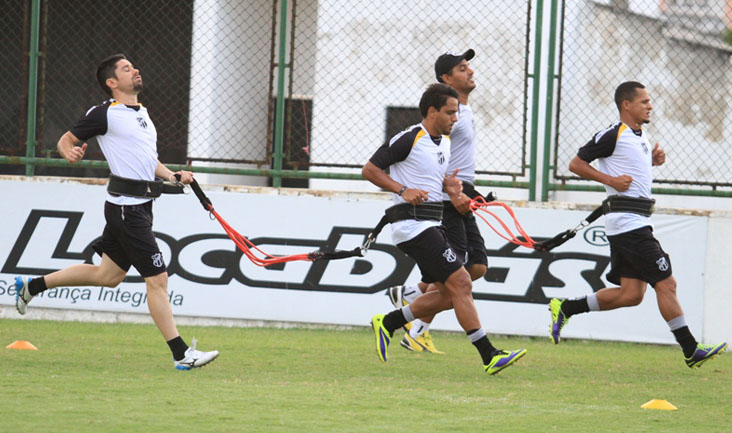 Pensando no Estadual 2014, grupo do Mais Querido se reapresentou