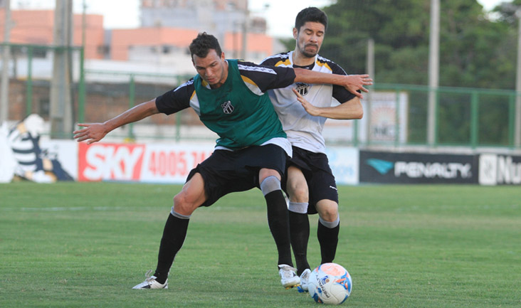 Grupo alvinegro participou de treino técnico/tático, no Vovozão