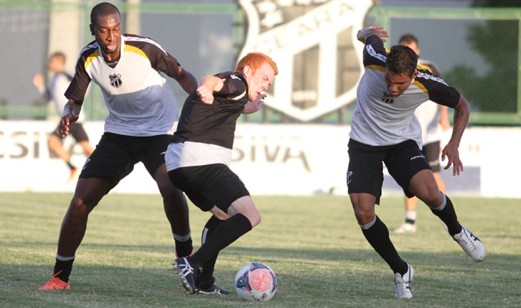 Leandro Campos encerrou preparação com treino tático