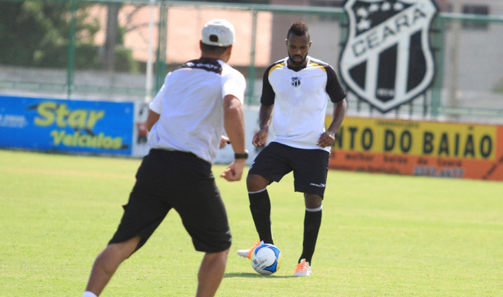 Manhã desta terça-feira foi de muito trabalho para os alvinegros