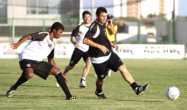 Treino coletivo movimentou os trabalhos desta tarde, no Vovozão