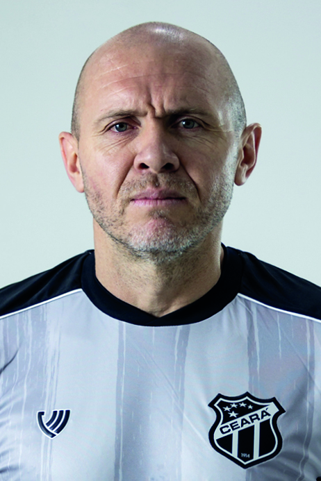 Saiba mais sobre: Mozart Batista Santos Júnior  