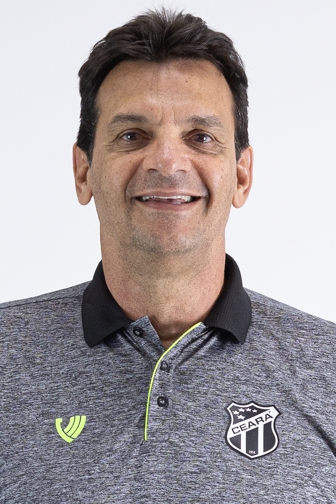 Saiba mais sobre: Regis Angeli