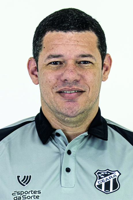 Saiba mais sobre: Renato Bennata  